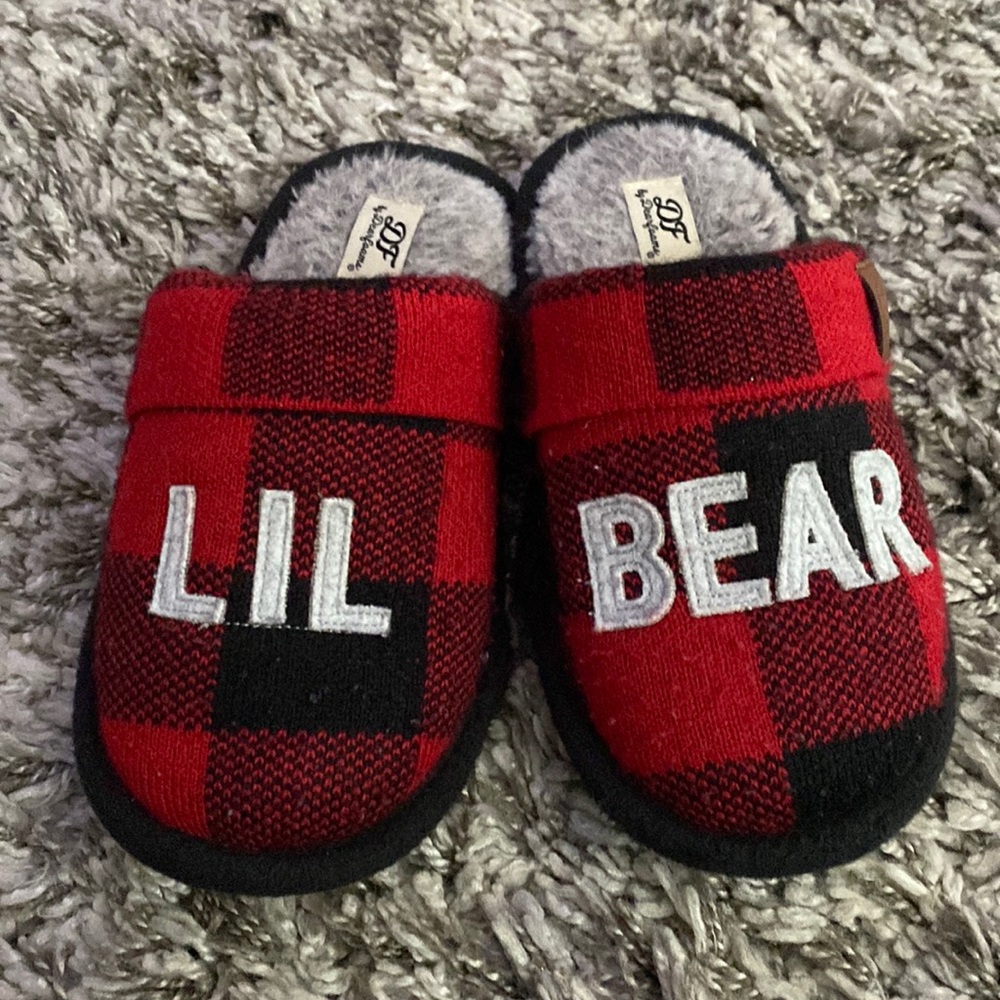 Kids slippers